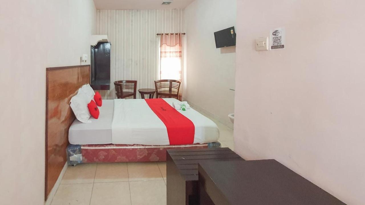 Hotel Reddoorz At Pujon Malang à Batu  Extérieur photo