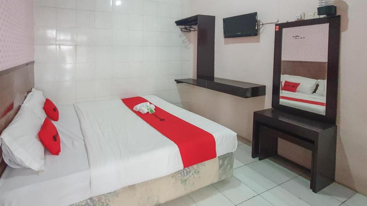 Hotel Reddoorz At Pujon Malang à Batu  Extérieur photo